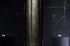 ESPÆCE -

Conception, scénographie et mise en scène : Aurélien BORY -
Conseiller à la dramaturgie : Taïcyr FADEL -
Décors : Pierre DEQUIVRE -
Lumière : Arno VEYRAT -
Musique : Joan CAMBON -
Costumes : Sylvie MARCUCCI -

Avec :
Guilhem BENOIT -
Mathieu DESSEIGNE RAVEL -
Katell LE BRENN -
Claire LEFILIATRE -
Olivier MARTIN SALVAN -

Dans le cadre du 70eme Festival d Avignon -

Lieu : Opera Grand Avignon -
Ville : Avignon -
Le : 15 07 16 -
Photo : Christophe RAYNAUD DE LAGE