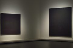  Vista dell'installazione dell'esposizione "Mark Rothko"
